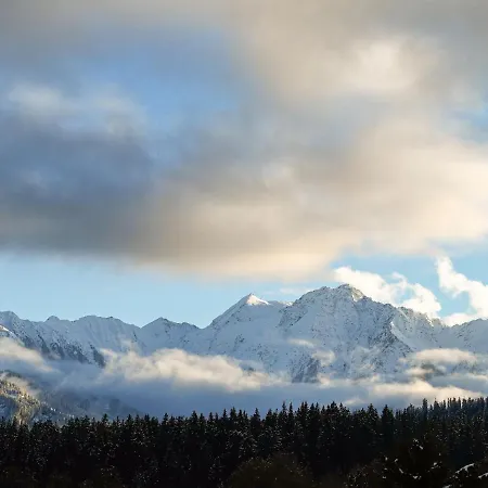 Girun Eder By Interhome